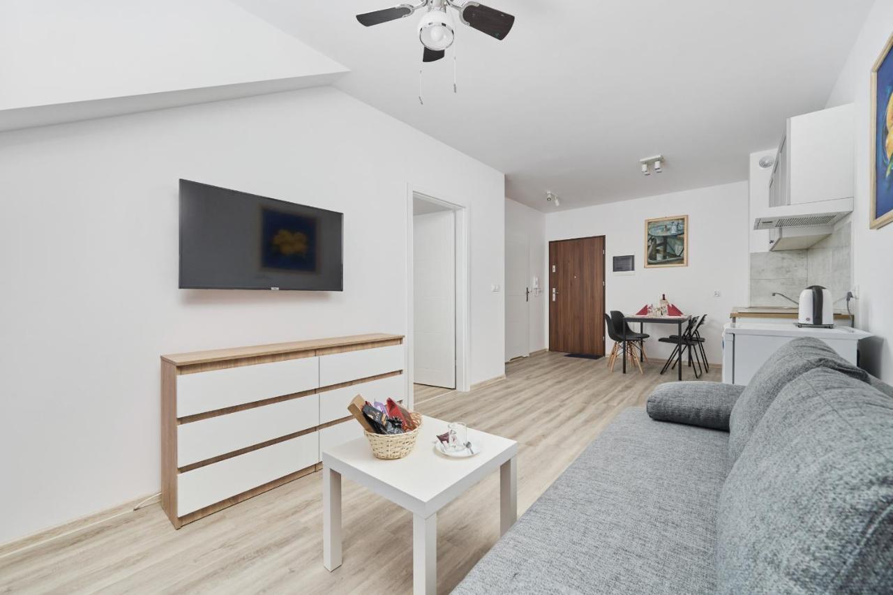 Drabika Apartment Balcony & Private Parking Wroclaw By Noclegi Renters Esterno foto